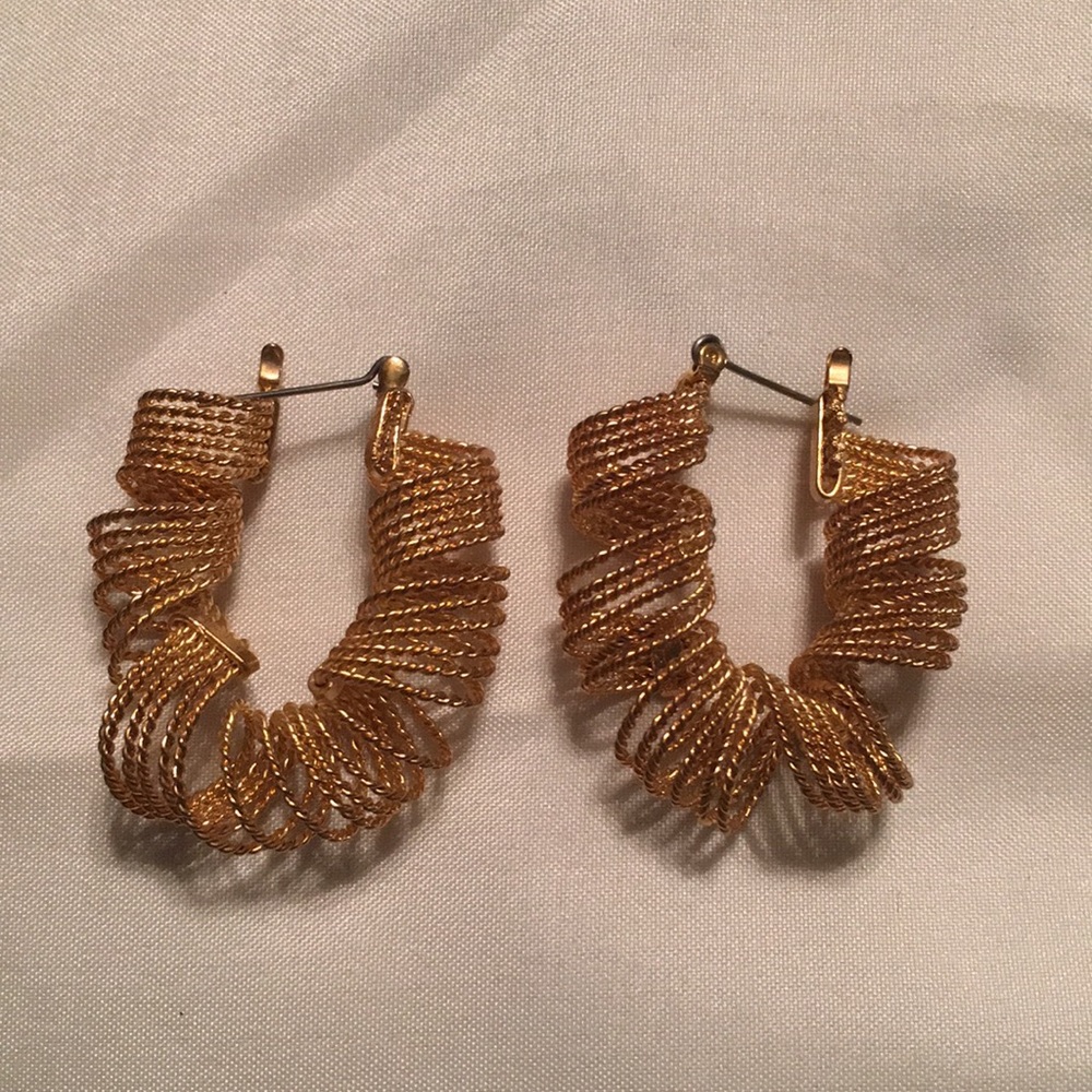 Hoop